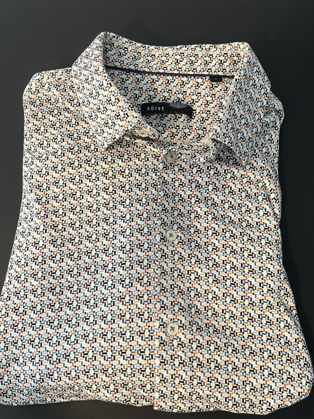 Höst Patterned White Men's Button-Down Shirt with Navy & Tan Print